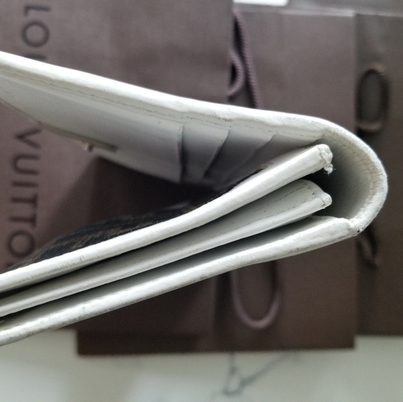 SOLD!!Fendi Wallet - Picture 6 of 9